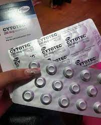 عميلة راضية عن توصيل سايتوتك أبوظبي